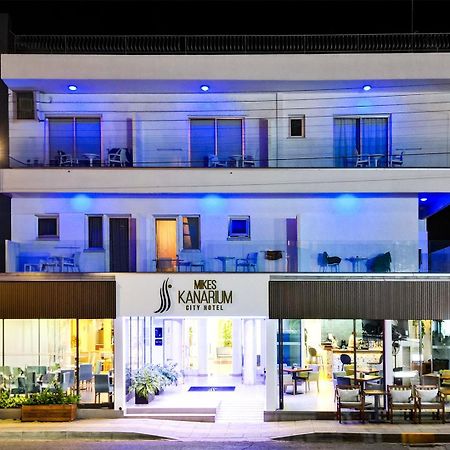 Mikes Kanarium City Hotel Larnaca Esterno foto